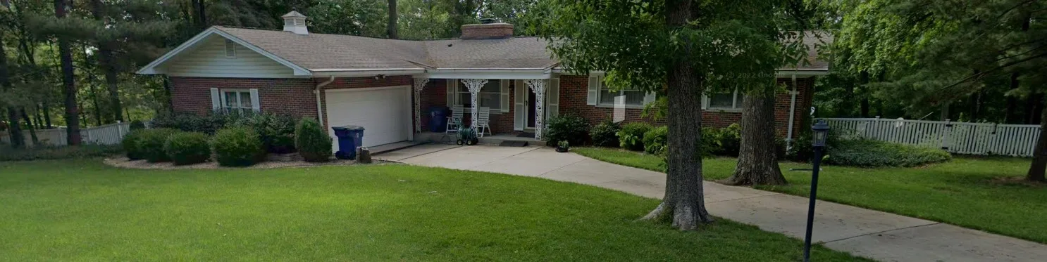 18 Oak Forest Drive, Saint Charles
