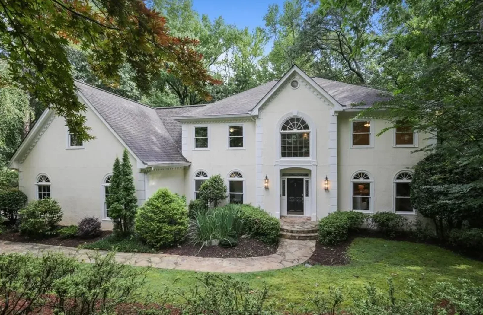 8255 Habersham Waters Road, Atlanta