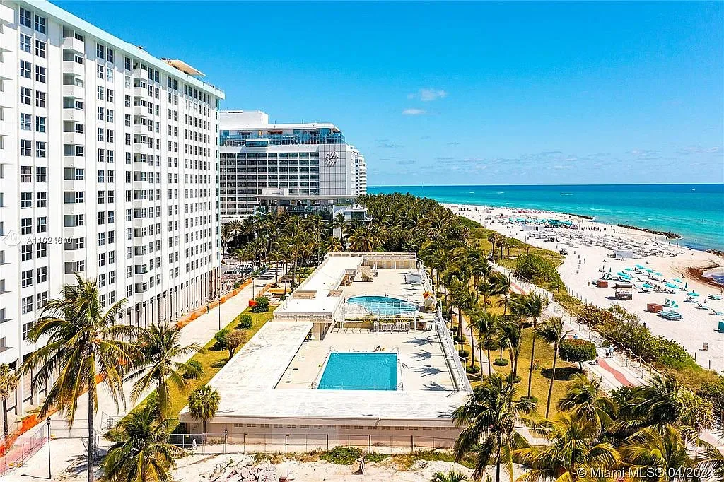2899 Collins Avenue 1638, Miami