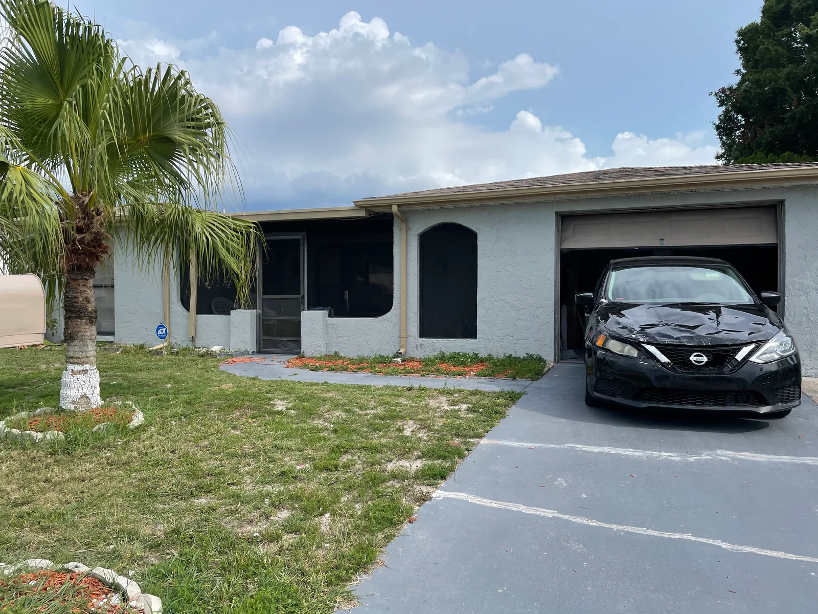 3130 Roxbury Drive, Holiday