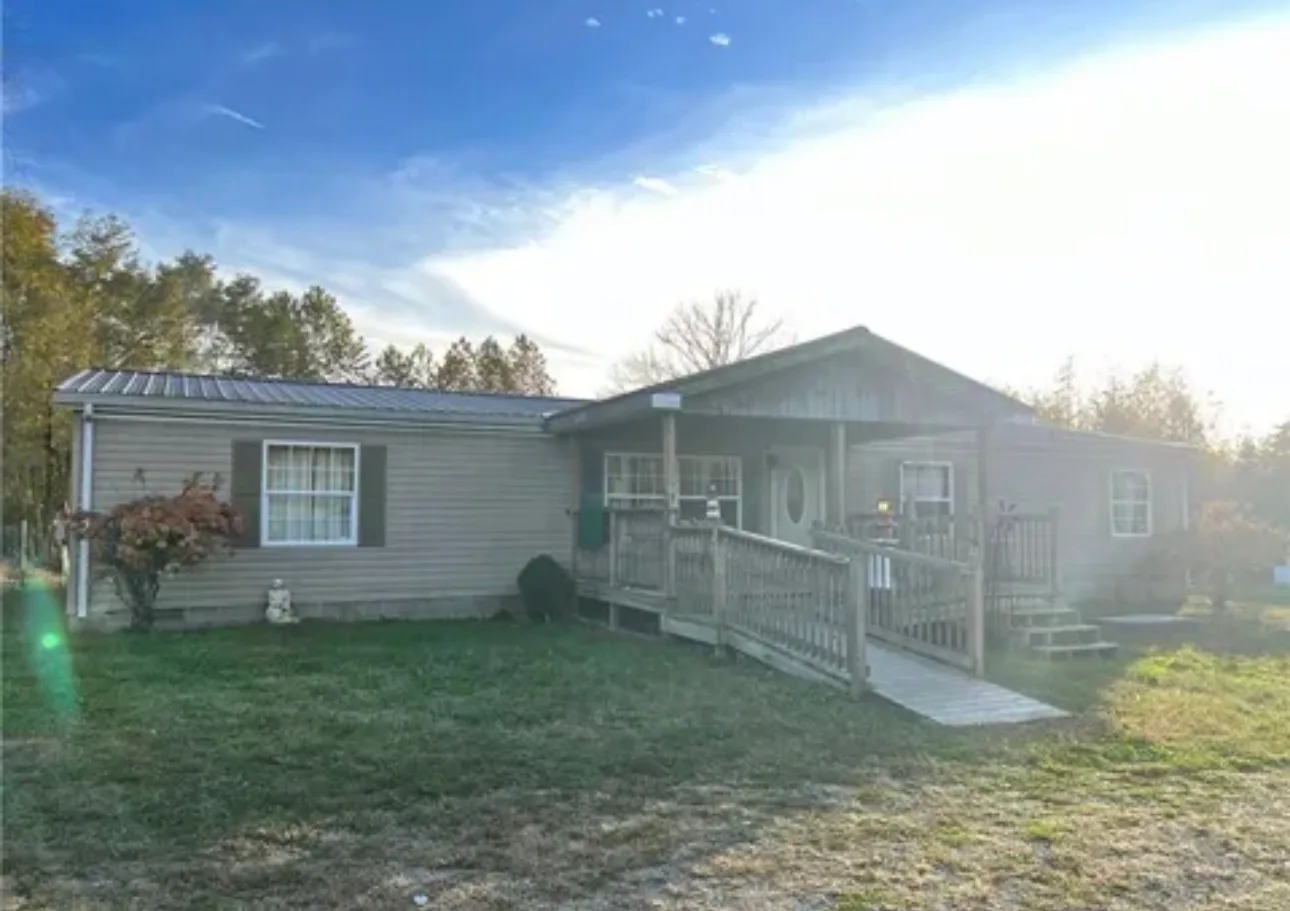 1619 McIntyre Road, New Washington