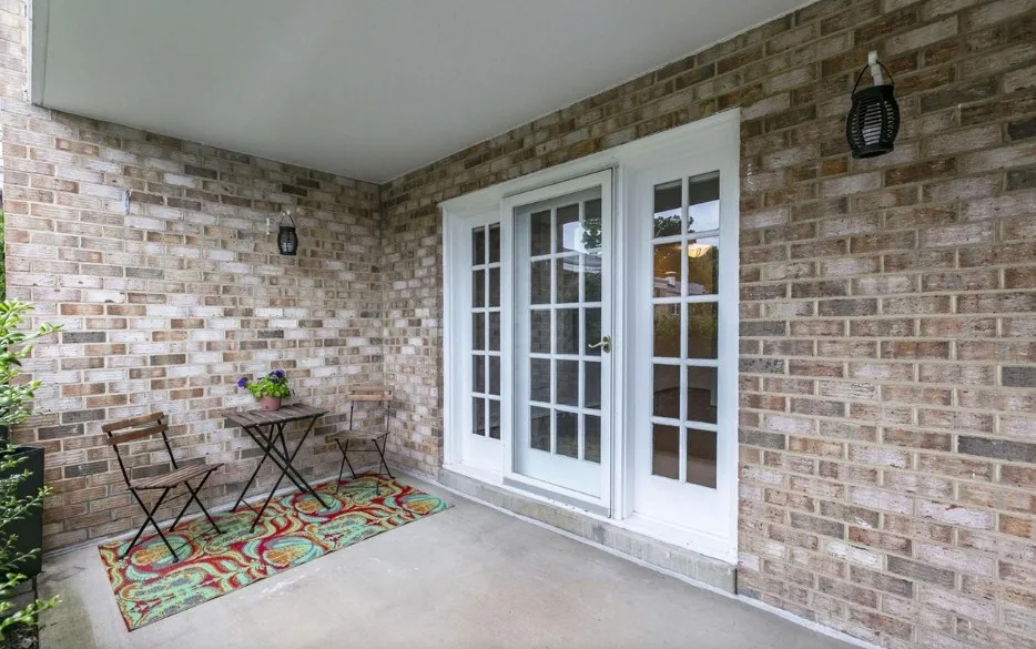 1132 South Washington Street 104, Falls Church