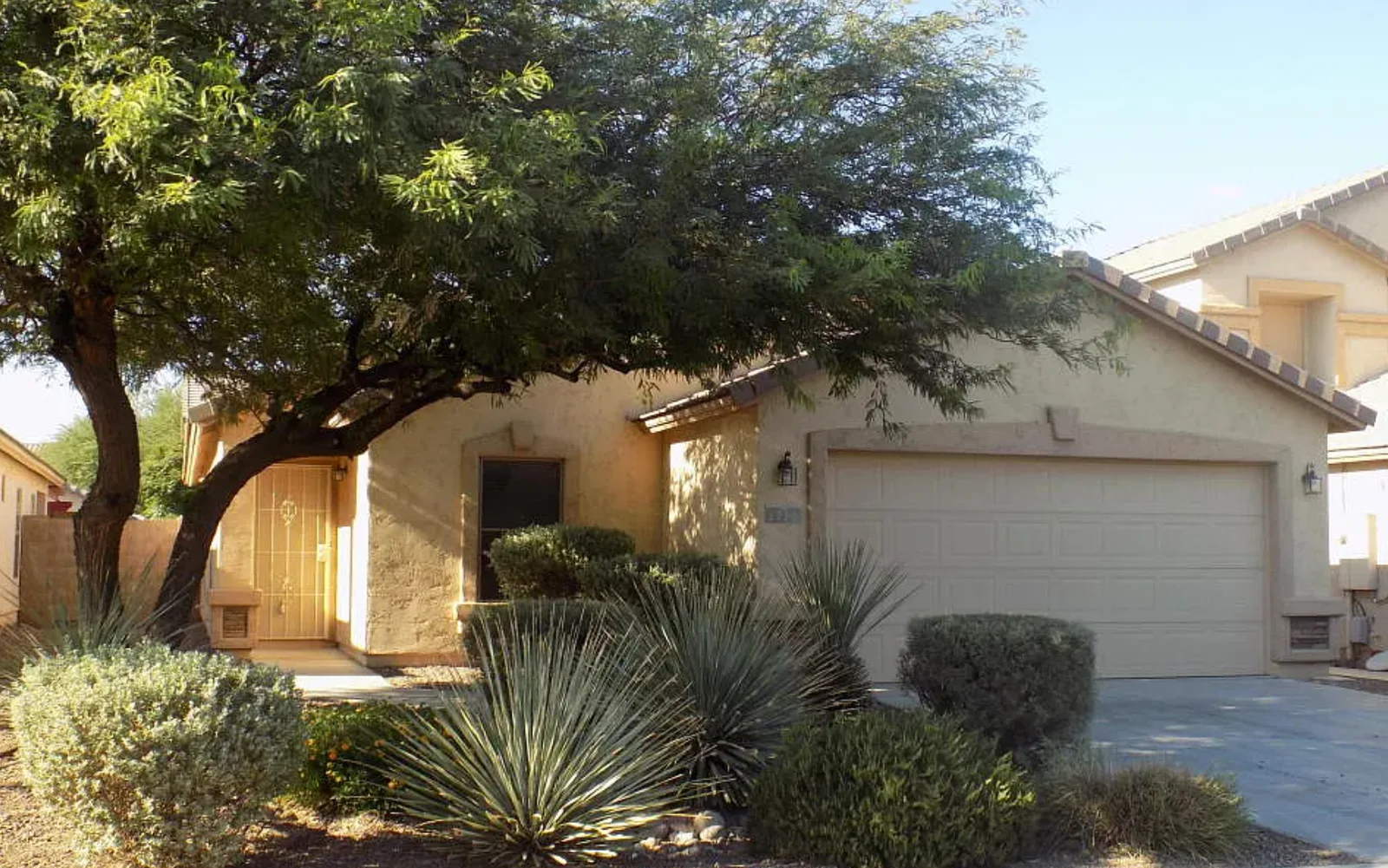 1214 West Harding Avenue, Coolidge